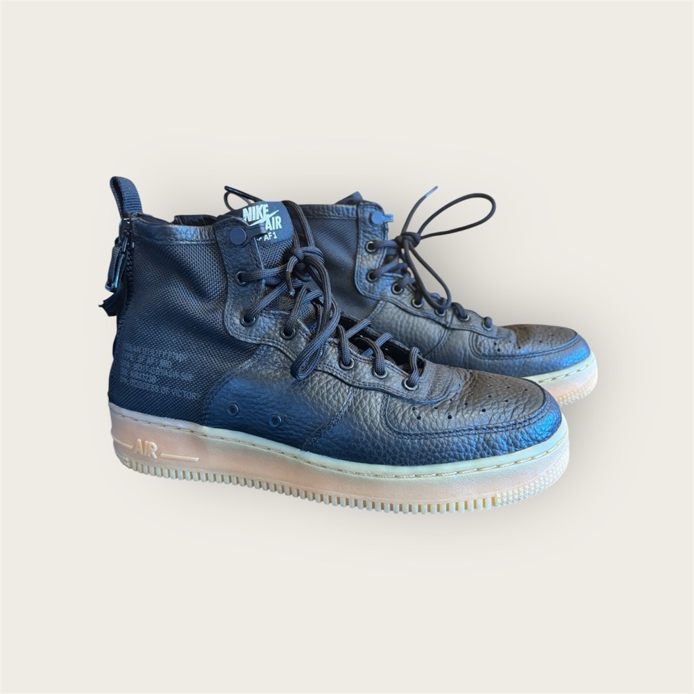 Nike SF Air Force 1 Mid Black with Gum bottom